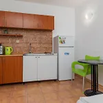 Apartment 6050c