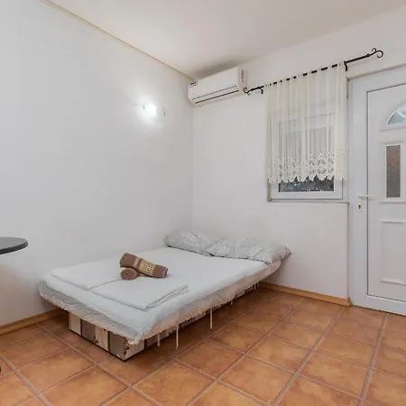 6050c Apartament Podaca