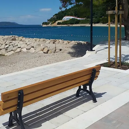 6050c Apartment Podaca